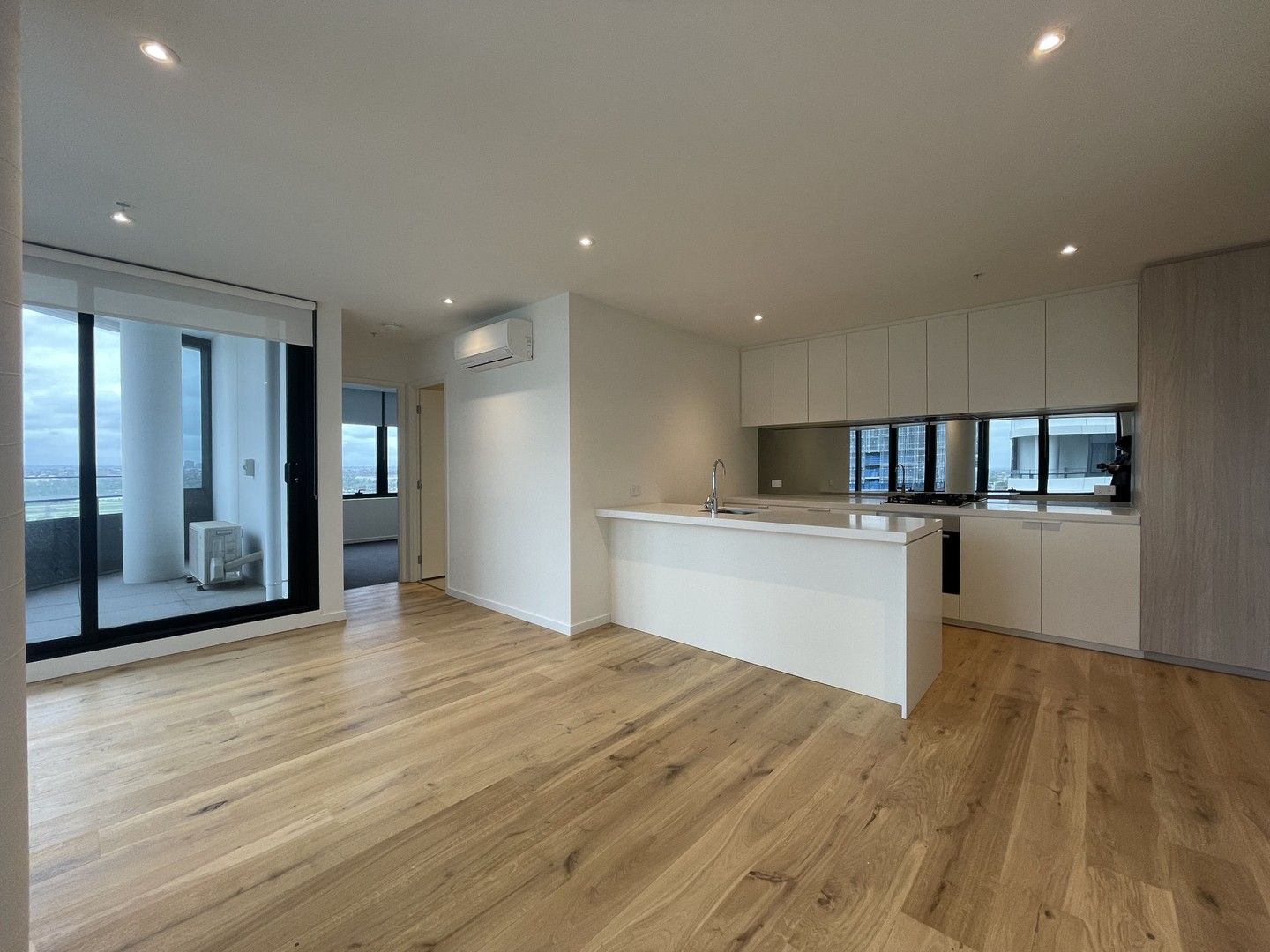 2 bedrooms Apartment / Unit / Flat in 501/5 Joseph Road FOOTSCRAY VIC, 3011