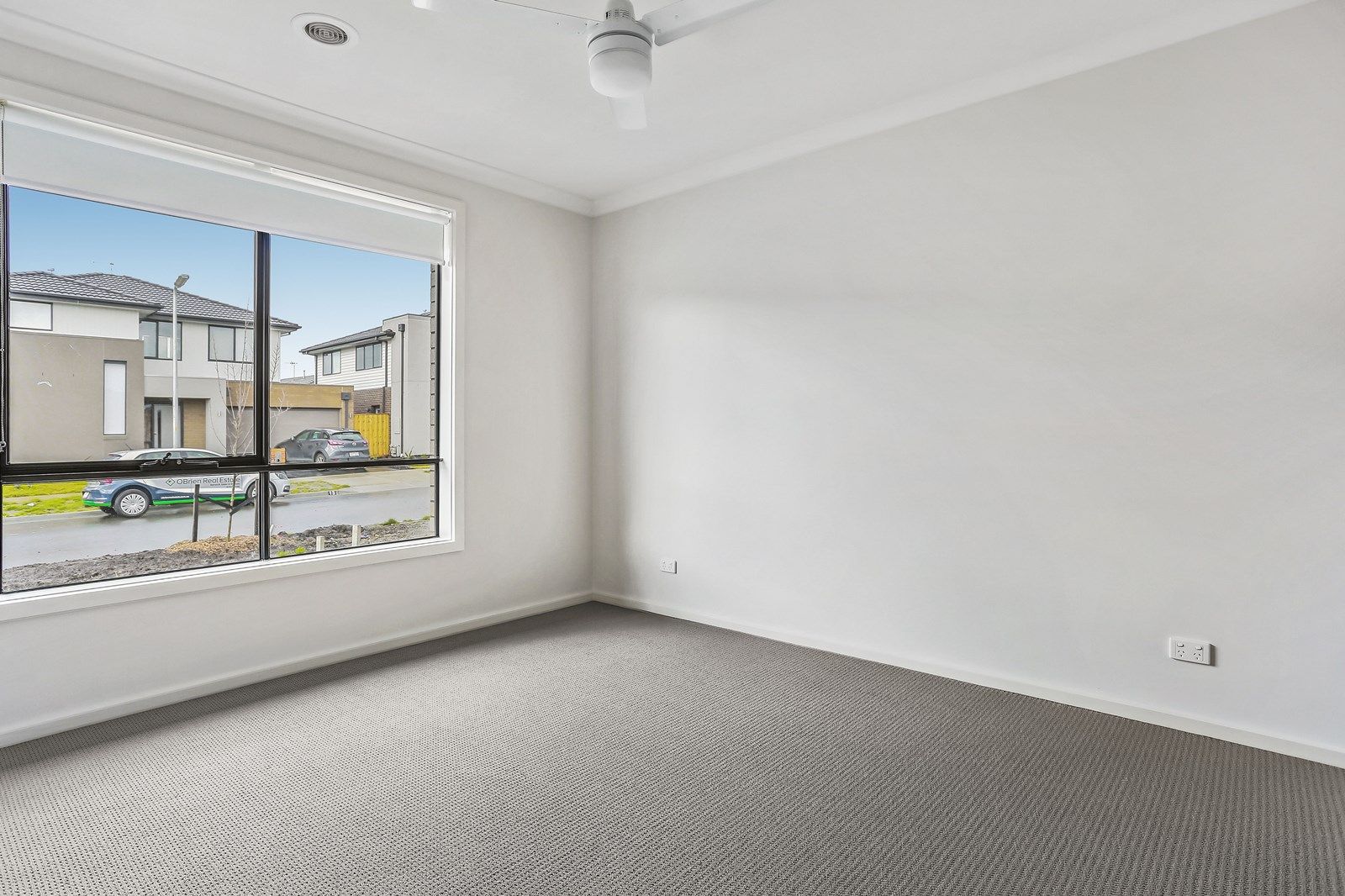 16 Portrait Place, Clyde North VIC 3978, Image 1