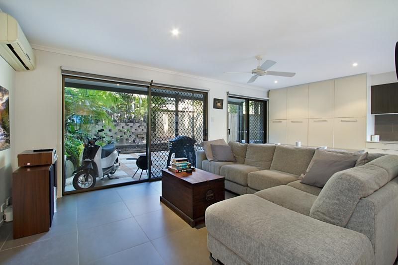 8/65 Mitchell Avenue, Currumbin QLD 4223, Image 2