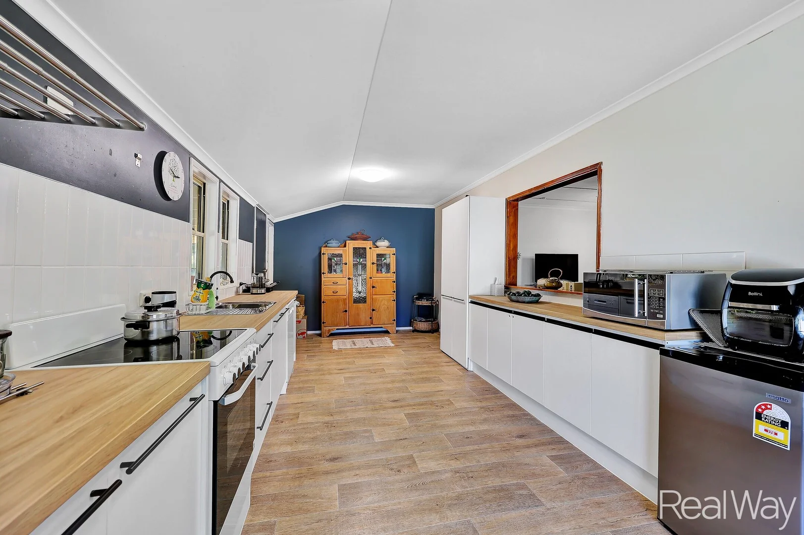 Additional image 30 of 24 Mullers Road, Avondale QLD 4670