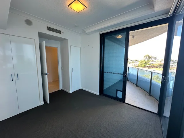 Additional image 5 of 1206/5 Harbour Side Court, Biggera Waters QLD 4216