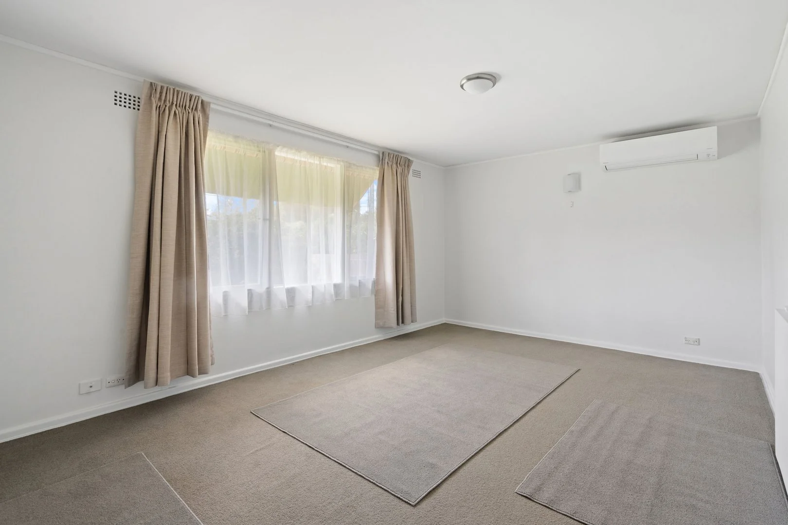 Additional image 3 of 37 Swinden Street, Downer ACT 2602