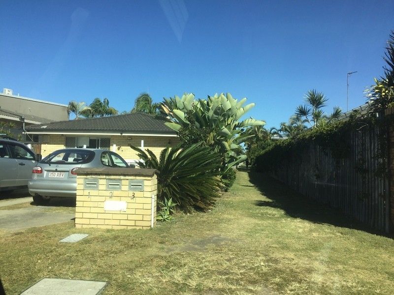 6 bedrooms Block of Units in 26 William st MERMAID BEACH QLD, 4218