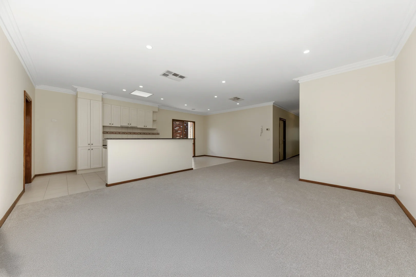 Additional image 5 of 17/1 Malouf Court, Pakenham VIC 3810