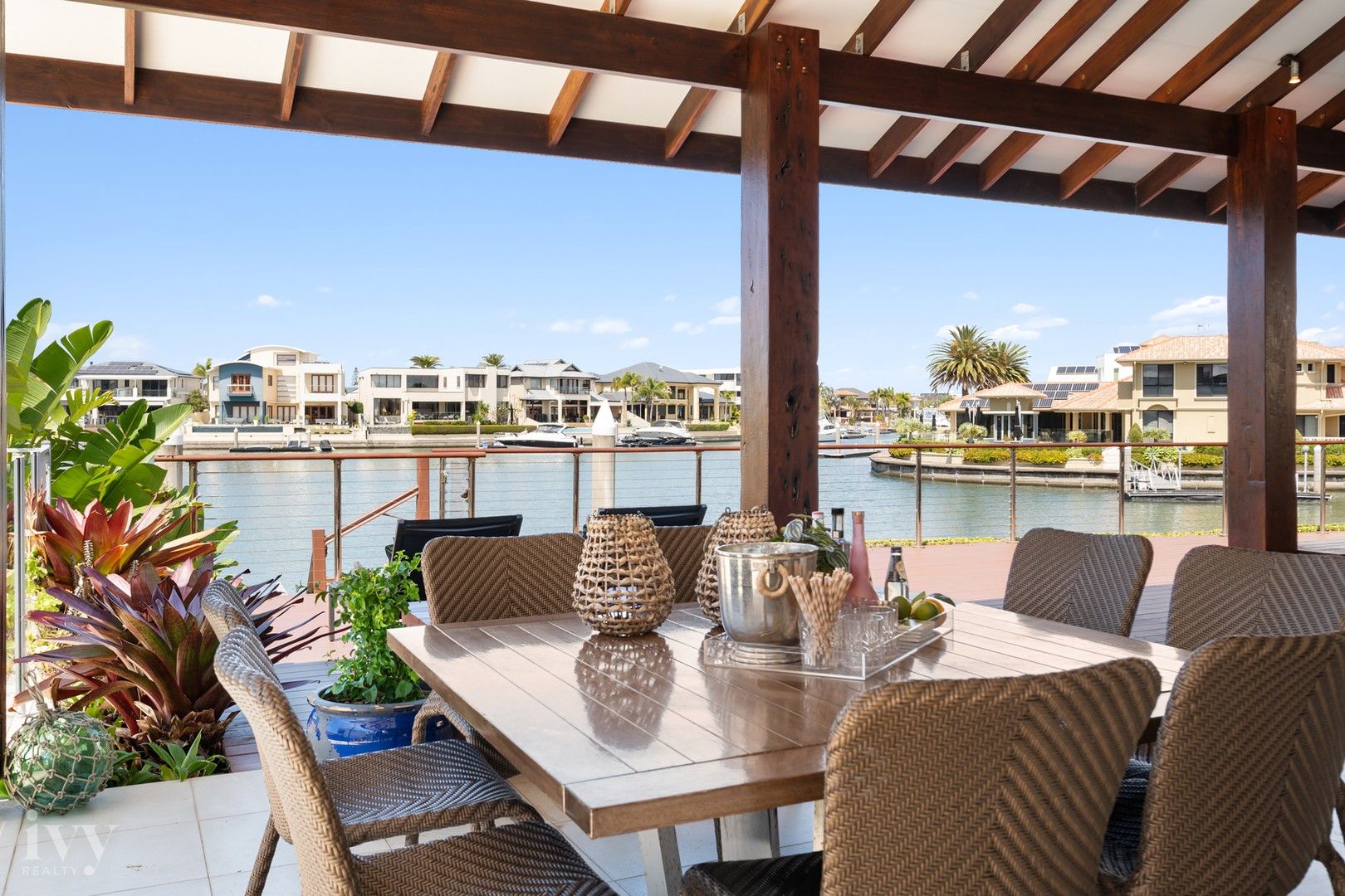 33 The sovereign Mile, Sovereign Islands QLD 4216, Image 0