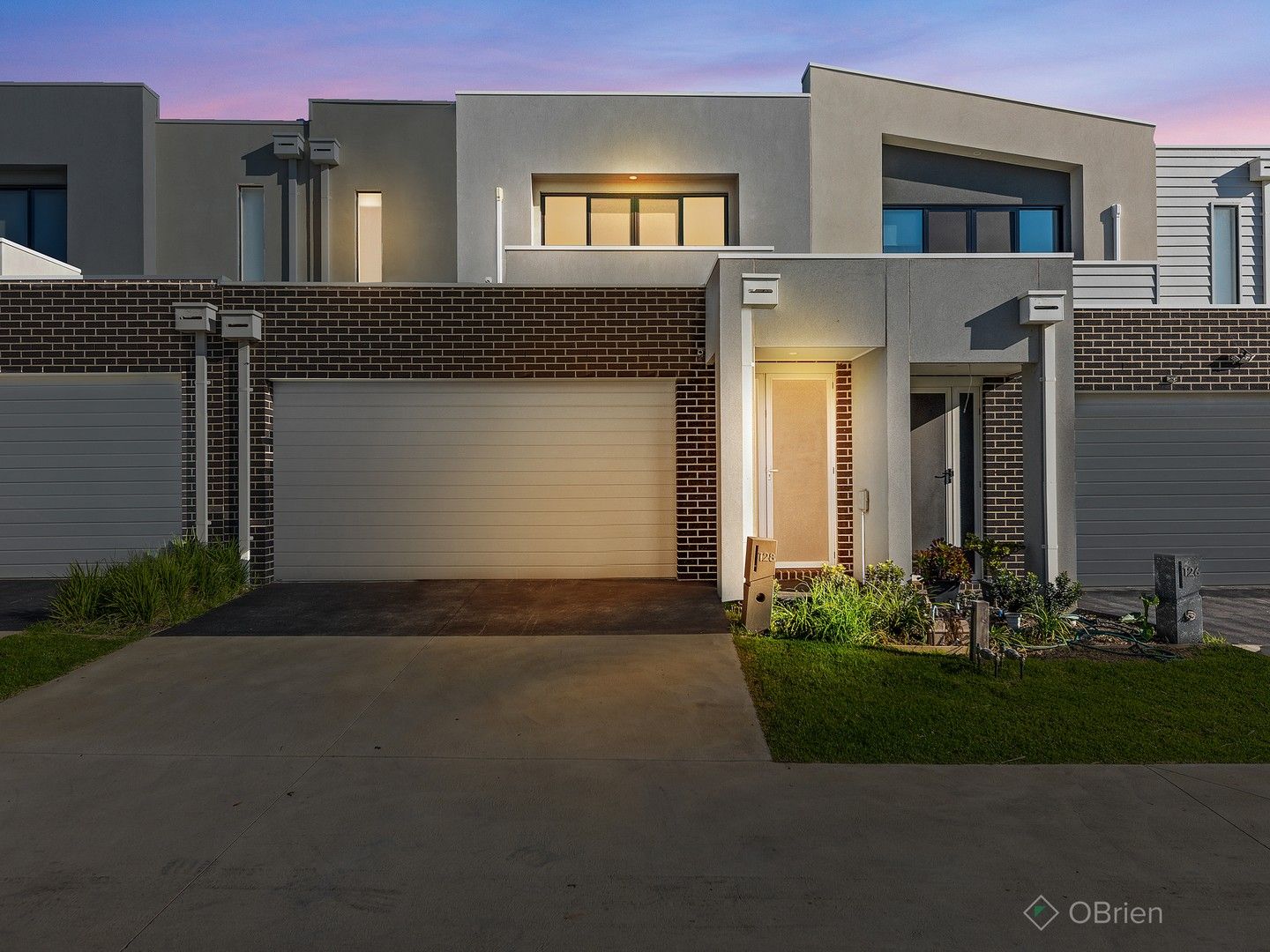 128 Willow Glen Boulevard, Cranbourne VIC 3977, Image 0