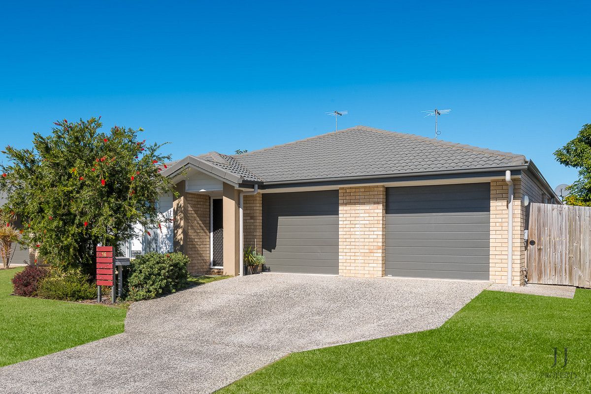 1&2/16 Baxter Crescent, Caboolture QLD 4510, Image 0