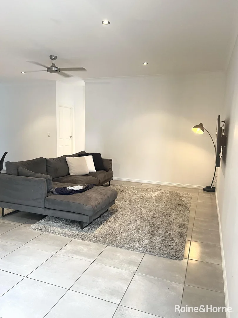 Additional image 5 of 1/7 Centaurus Close, Telina QLD 4680