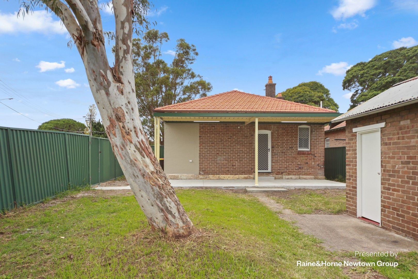 3 bedrooms House in 22 Napoleon St SANS SOUCI NSW, 2219