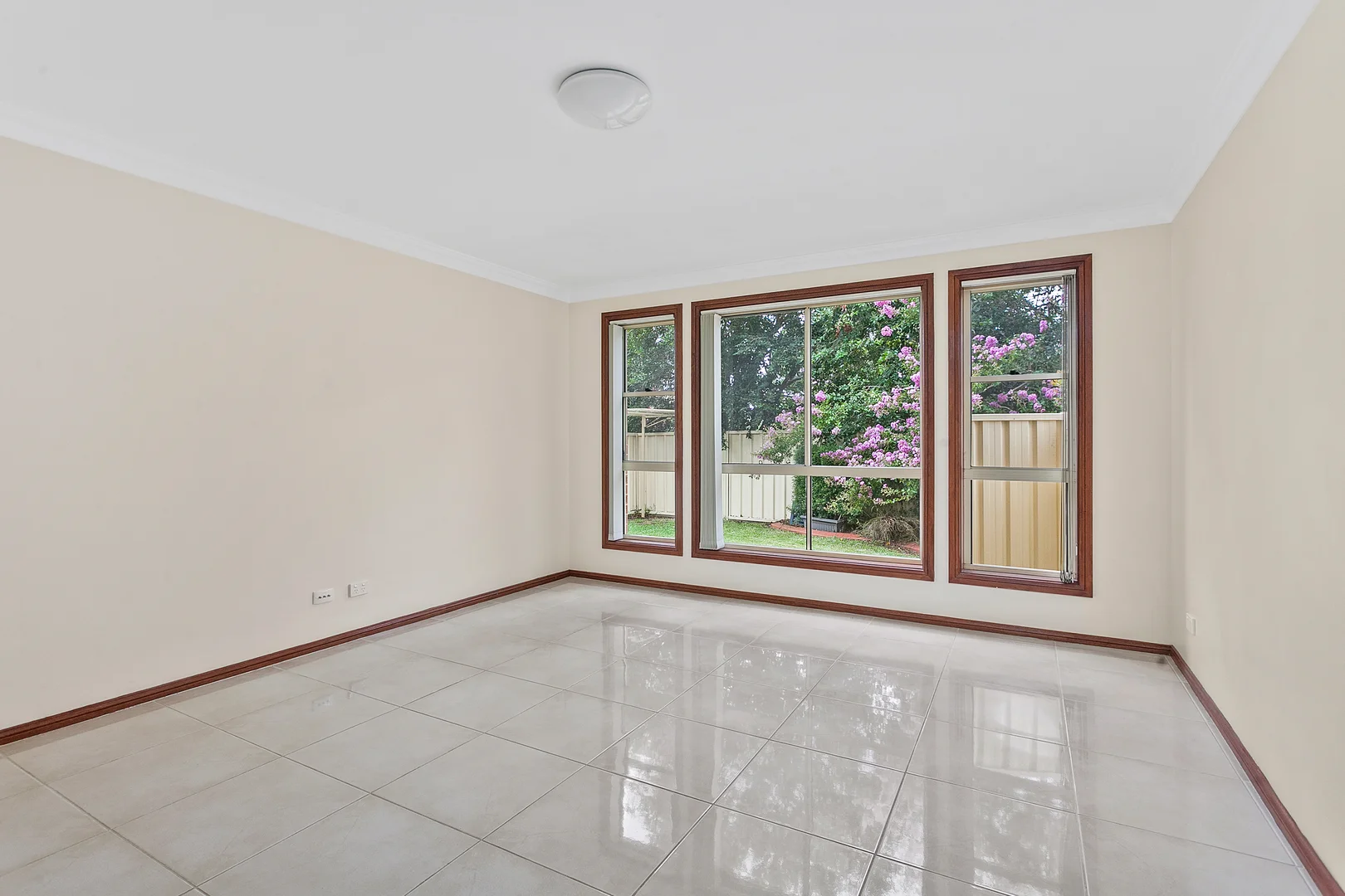 Additional image 2 of a/106 Tongarra Road, Albion Park NSW 2527