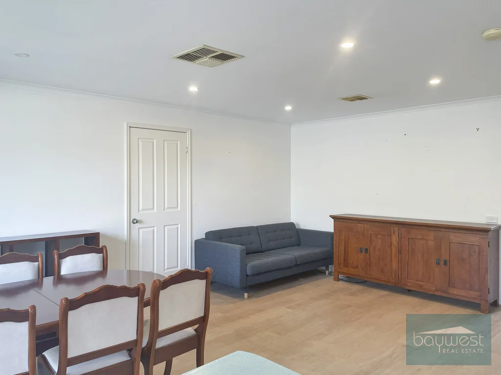 Additional image 3 of 1/8 Raymond Street, Somerville VIC 3912