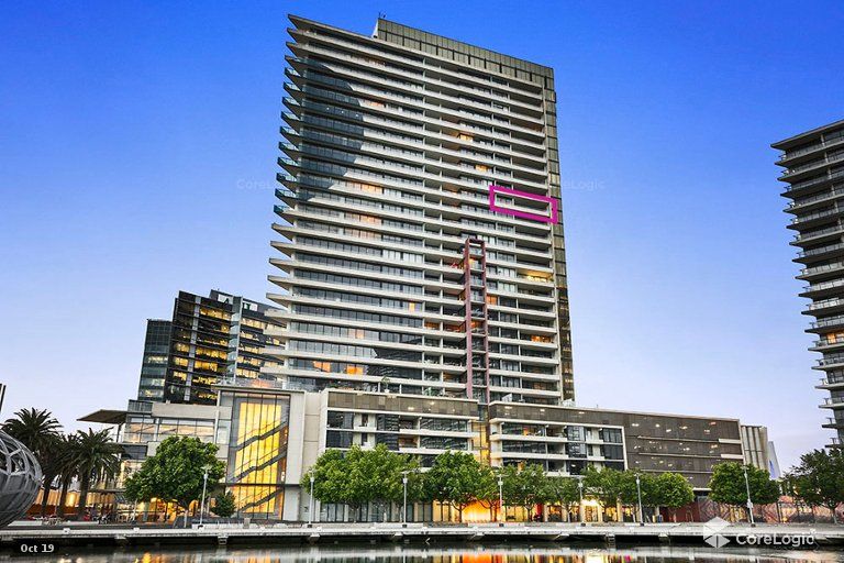 2 bedrooms Apartment / Unit / Flat in 2005/50 Lorimer Street DOCKLANDS VIC, 3008