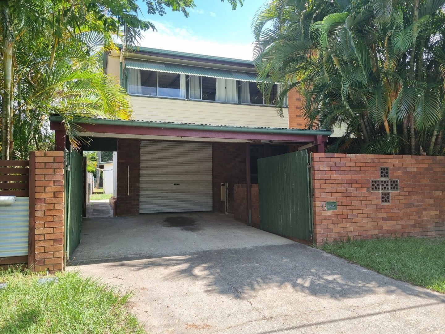 4 bedrooms House in 11 Highland Street REDCLIFFE QLD, 4020