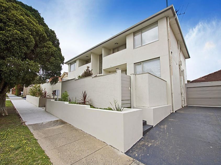 2 bedrooms Apartment / Unit / Flat in 1/2A Bokhara Road CAULFIELD SOUTH VIC, 3162