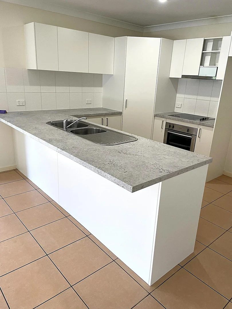 Additional image 2 of 6 Rigden Close, Morayfield QLD 4506