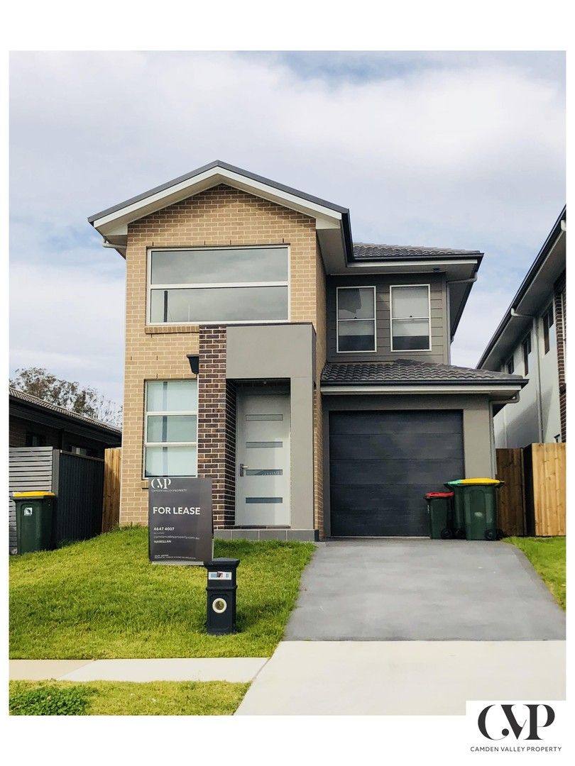 4 bedrooms House in 17A Weldon Street ORAN PARK NSW, 2570