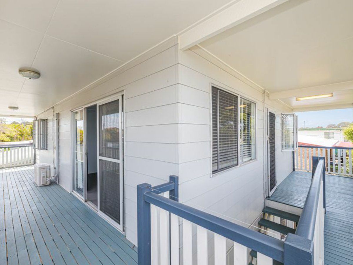 2 bedrooms Apartment / Unit / Flat in 2/23 Penguin Street BONGAREE QLD, 4507