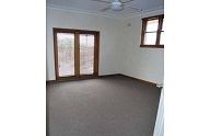 118 Lindesay Street, Campbelltown NSW 2560, Image 2