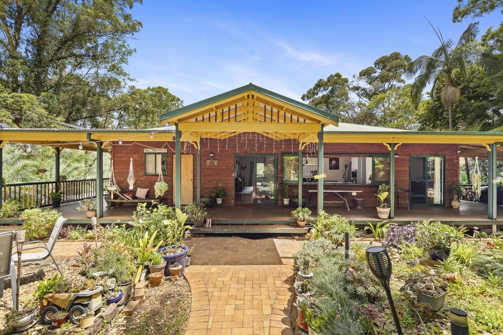 17 Brandenburg Road, Mooloolah Valley QLD 4553 Domain