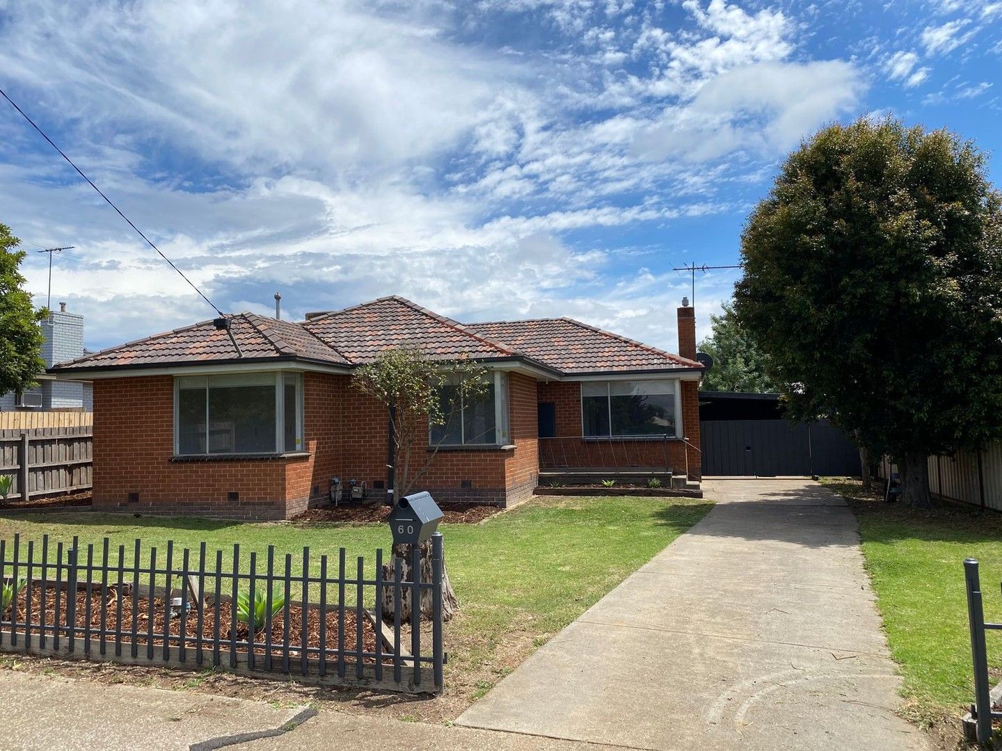 6 bedrooms House in 60 Masons Lane BACCHUS MARSH VIC, 3340