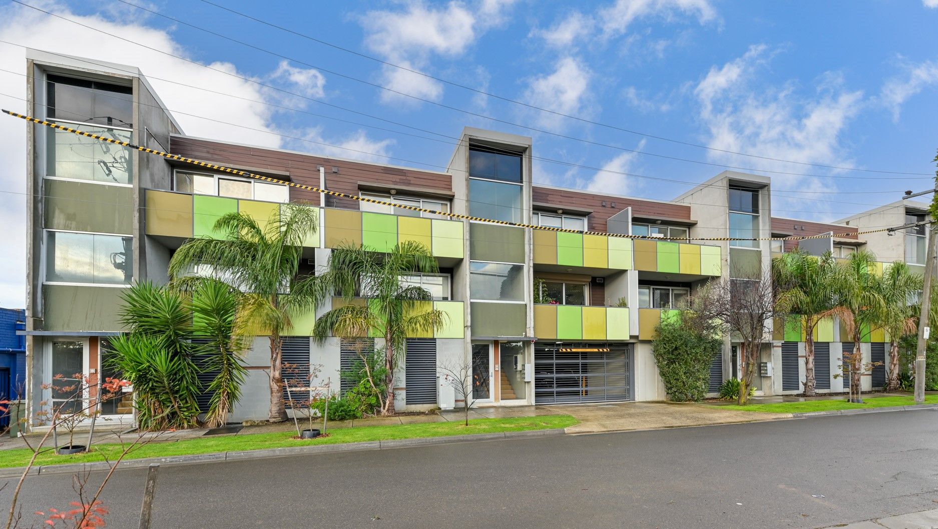 2 bedrooms Apartment / Unit / Flat in 102/1a Highmoor Avenue BAYSWATER VIC, 3153