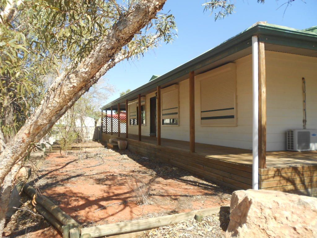 12 Hermit Street, Roxby Downs SA 5725, Image 0