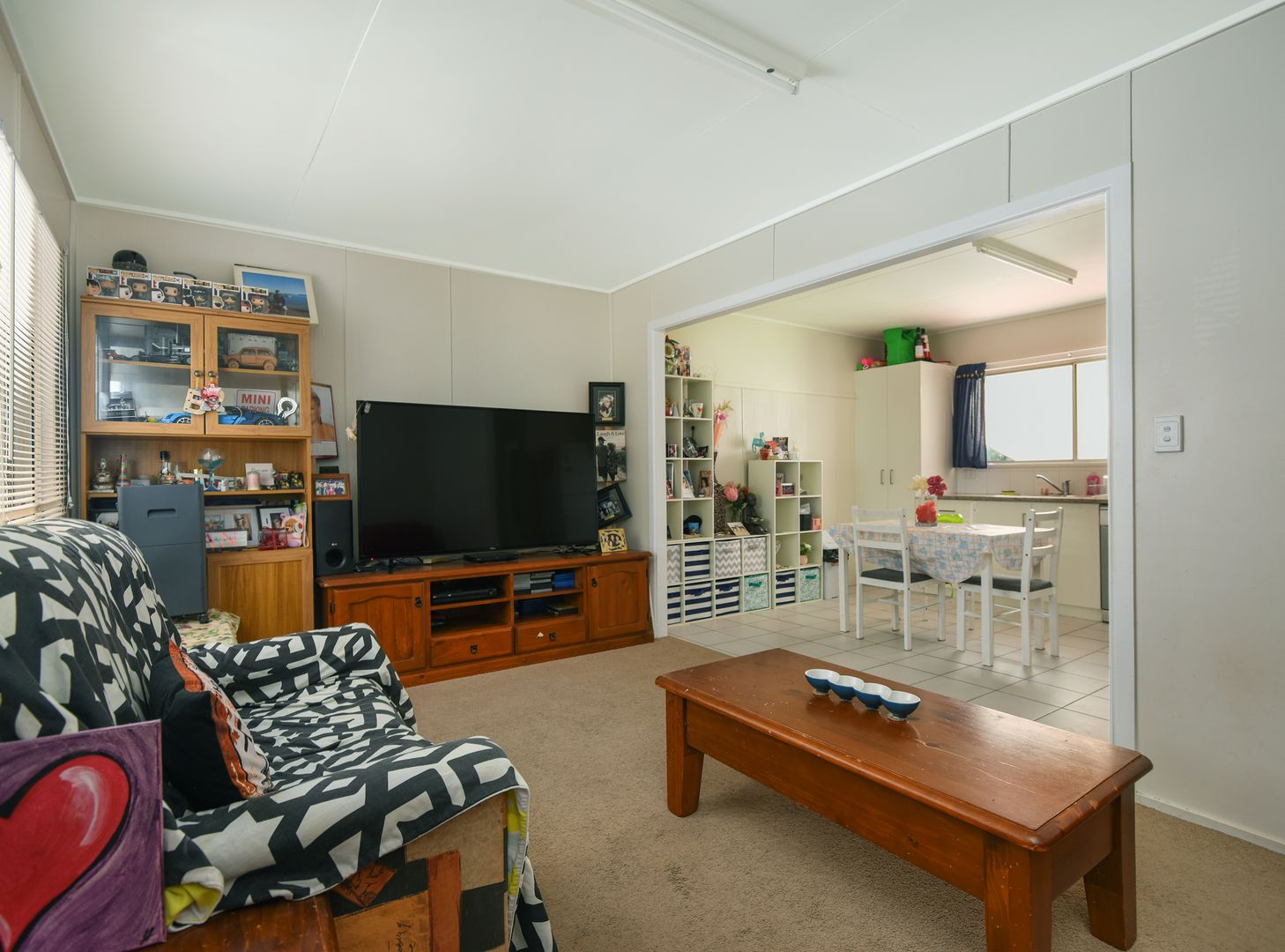 12 Esmond Street, Rockville QLD 4350, Image 2