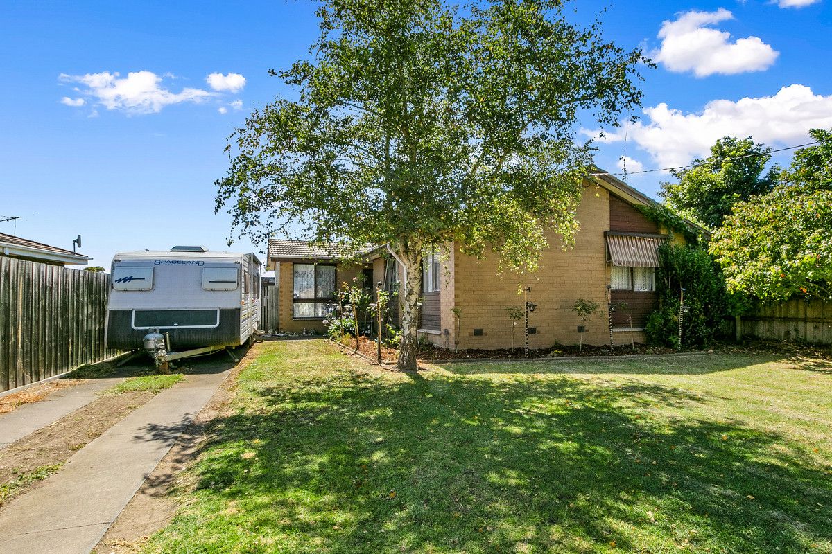 56 Jackson Avenue, Sale VIC 3850