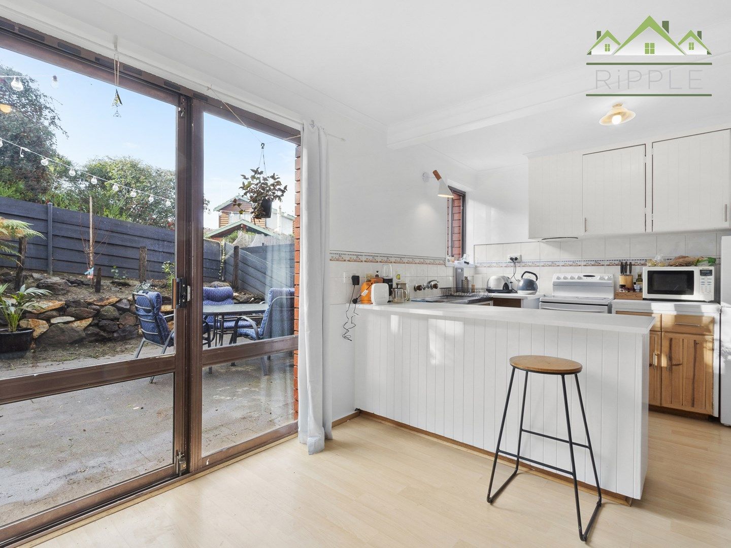 9/2 Clifford Court, Howrah TAS 7018, Image 0