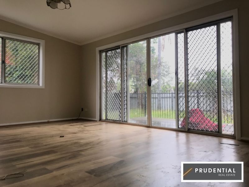 6 Foreman st, Glenfield NSW 2167, Image 1