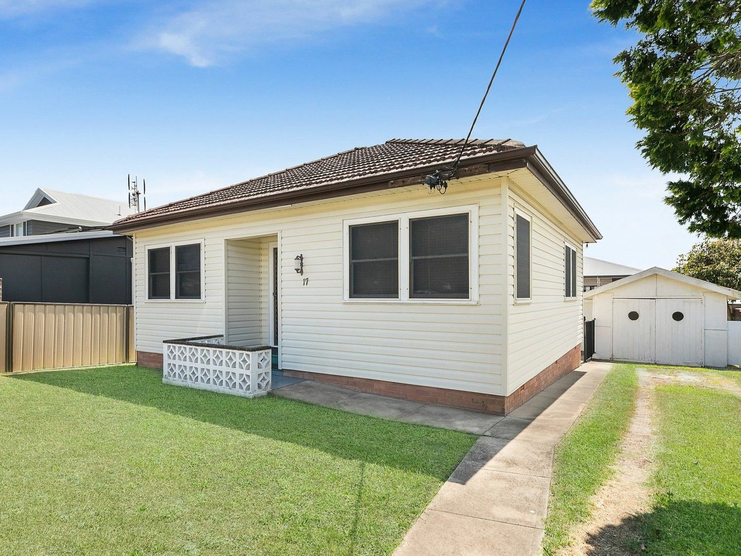 17 Gallipoli Road, Long Jetty NSW 2261, Image 1