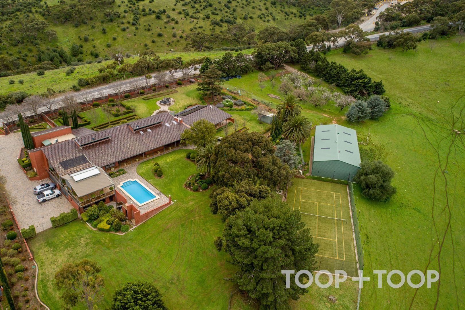 180 Black Top Road, Gould Creek SA 5114, Image 2