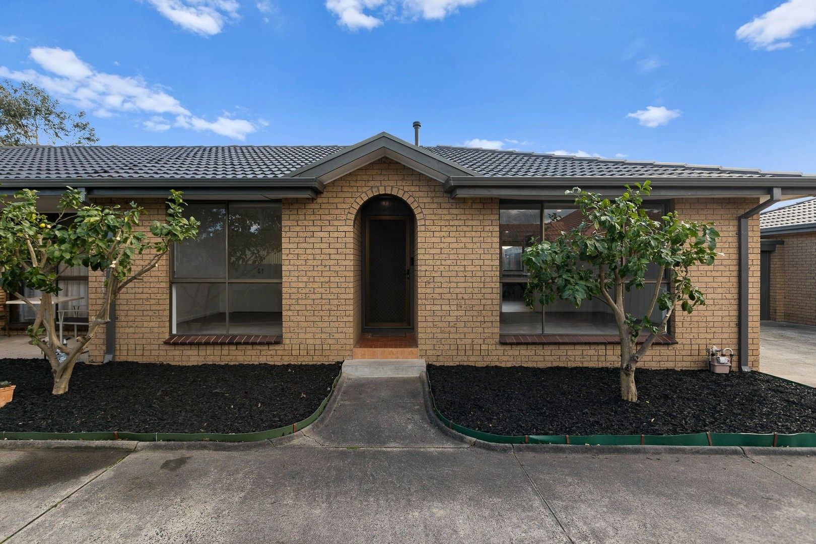 2 bedrooms Apartment / Unit / Flat in 2/40 Bruce Street DANDENONG VIC, 3175
