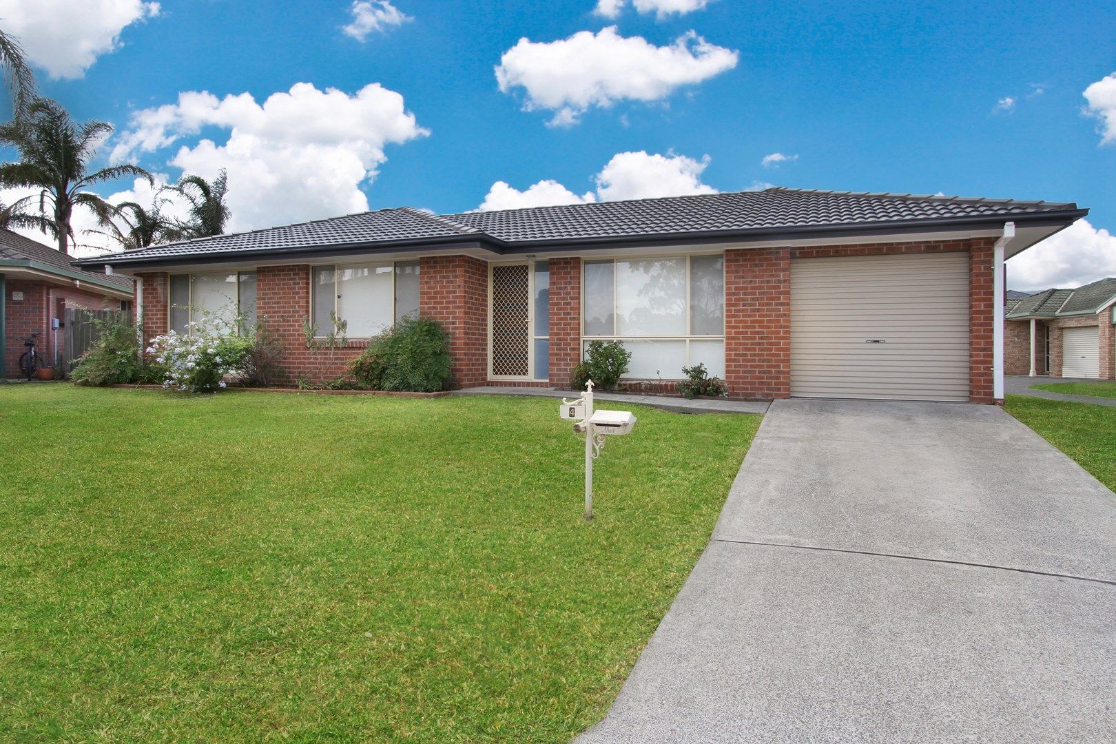 4 Jenail Place, Horsley NSW 2530, Image 0