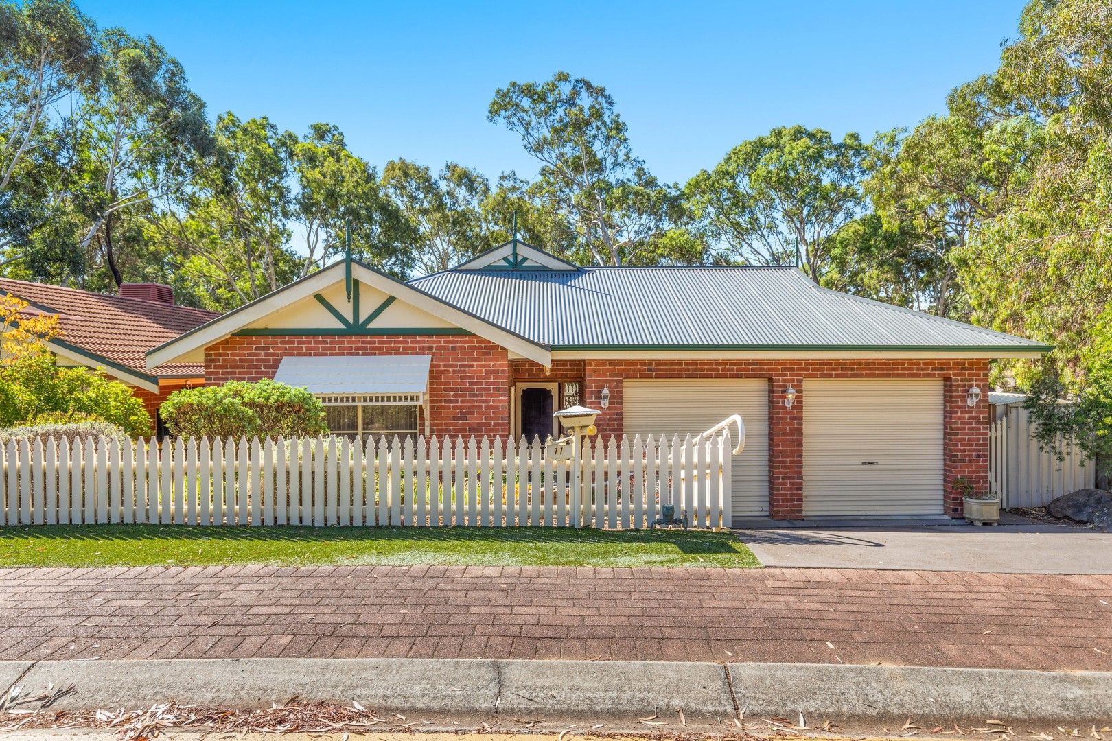 11 Margaret Cutten Grove, Aberfoyle Park SA 5159, Image 0