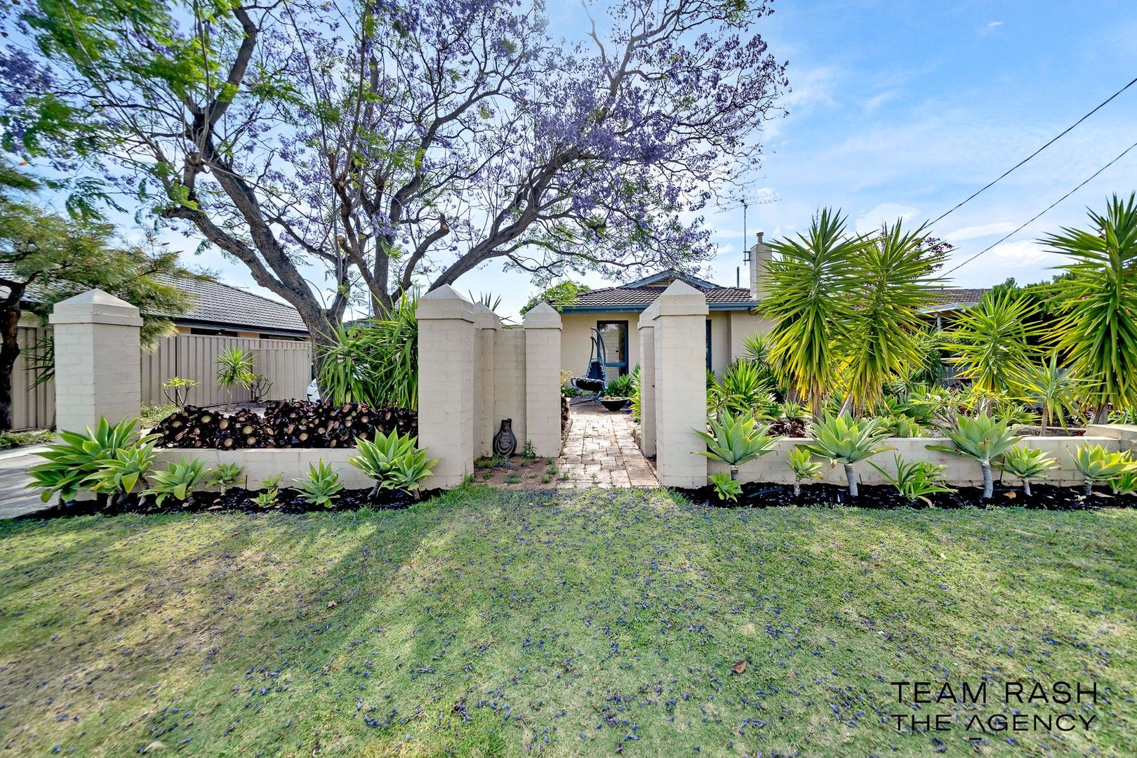 4 bedrooms House in 19 Netley Street MORLEY WA, 6062