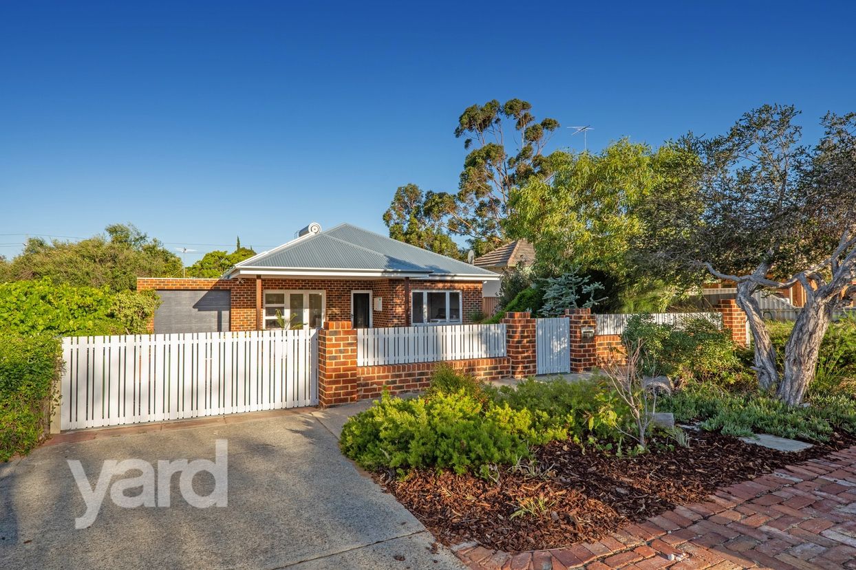 32 Central Avenue, Beaconsfield WA 6162, Image 0