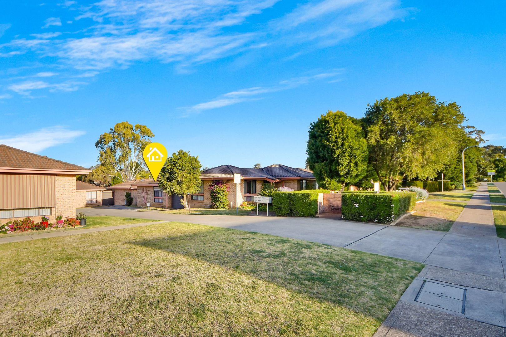 Macquarie Fields NSW 2564, Image 1