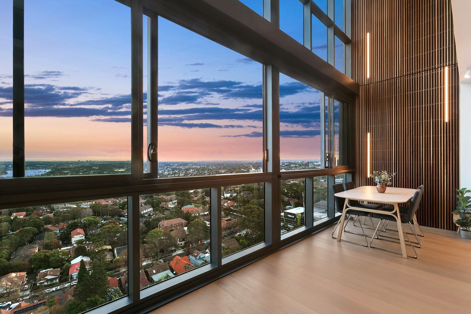 2201/150 Pacific Highway, North Sydney NSW 2060 Apartment For Rent