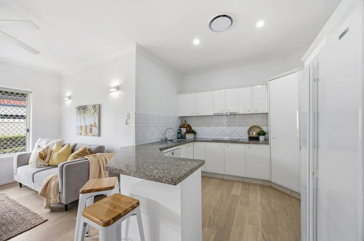 Additional image 26 of 24 Steyning Court, Arundel QLD 4214