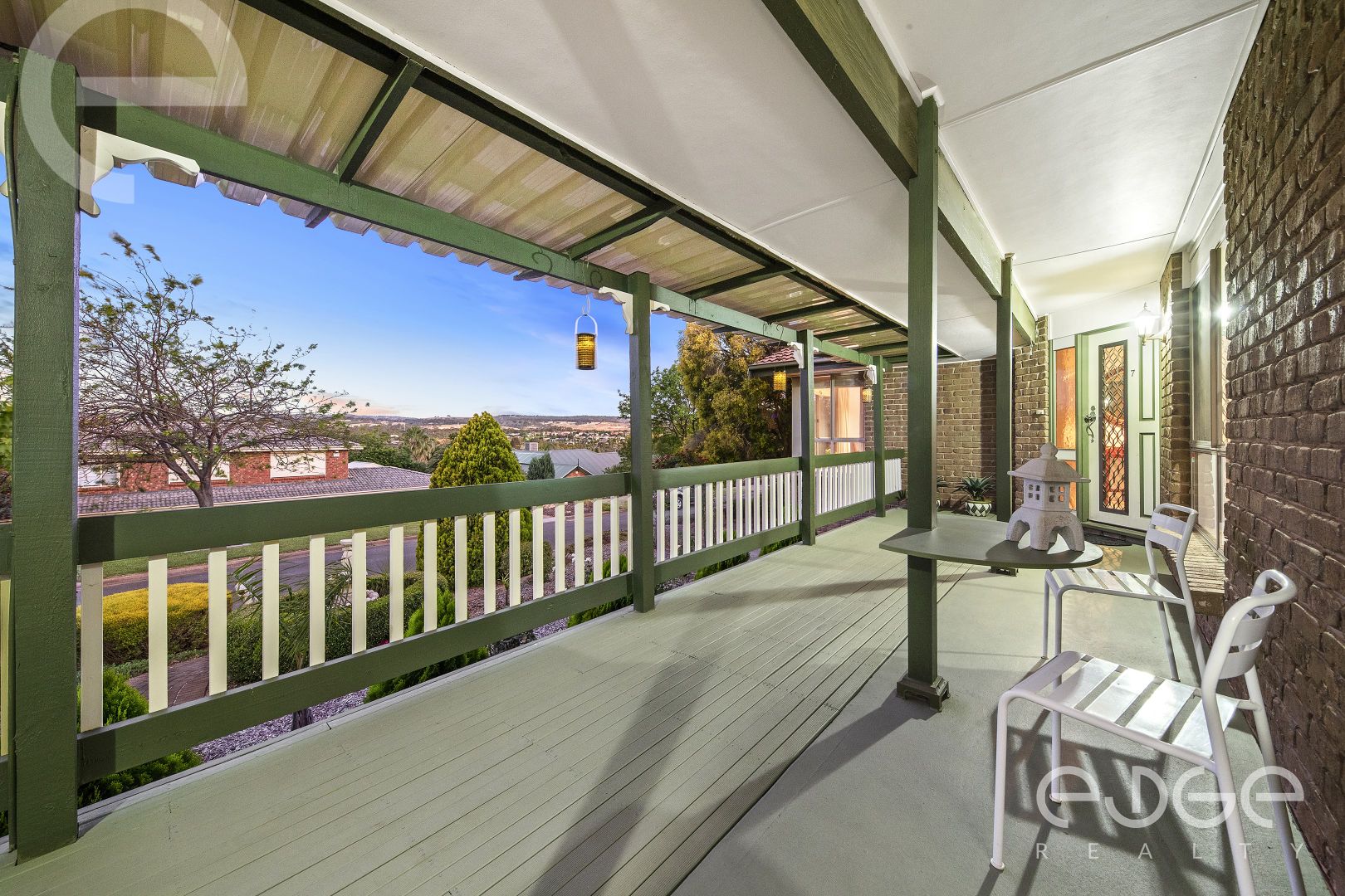 7 Glade Court, Greenwith SA 5125, Image 2