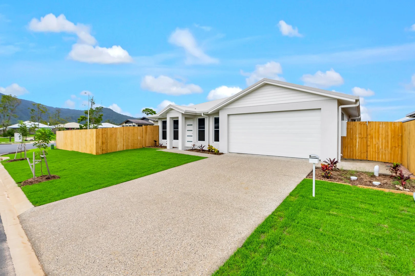15B Kuridala Terrace, Smithfield QLD 4878 - Semi-detached For Rent | Domain
