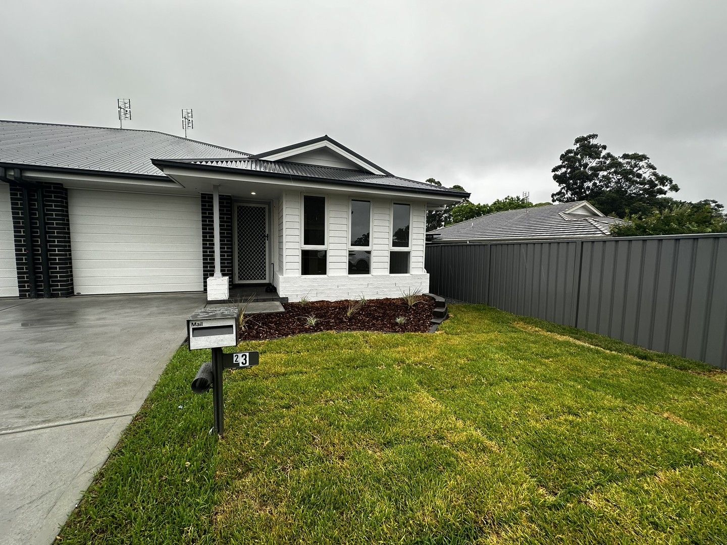 3 bedrooms Apartment / Unit / Flat in 2/3 Deer Place RAYMOND TERRACE NSW, 2324