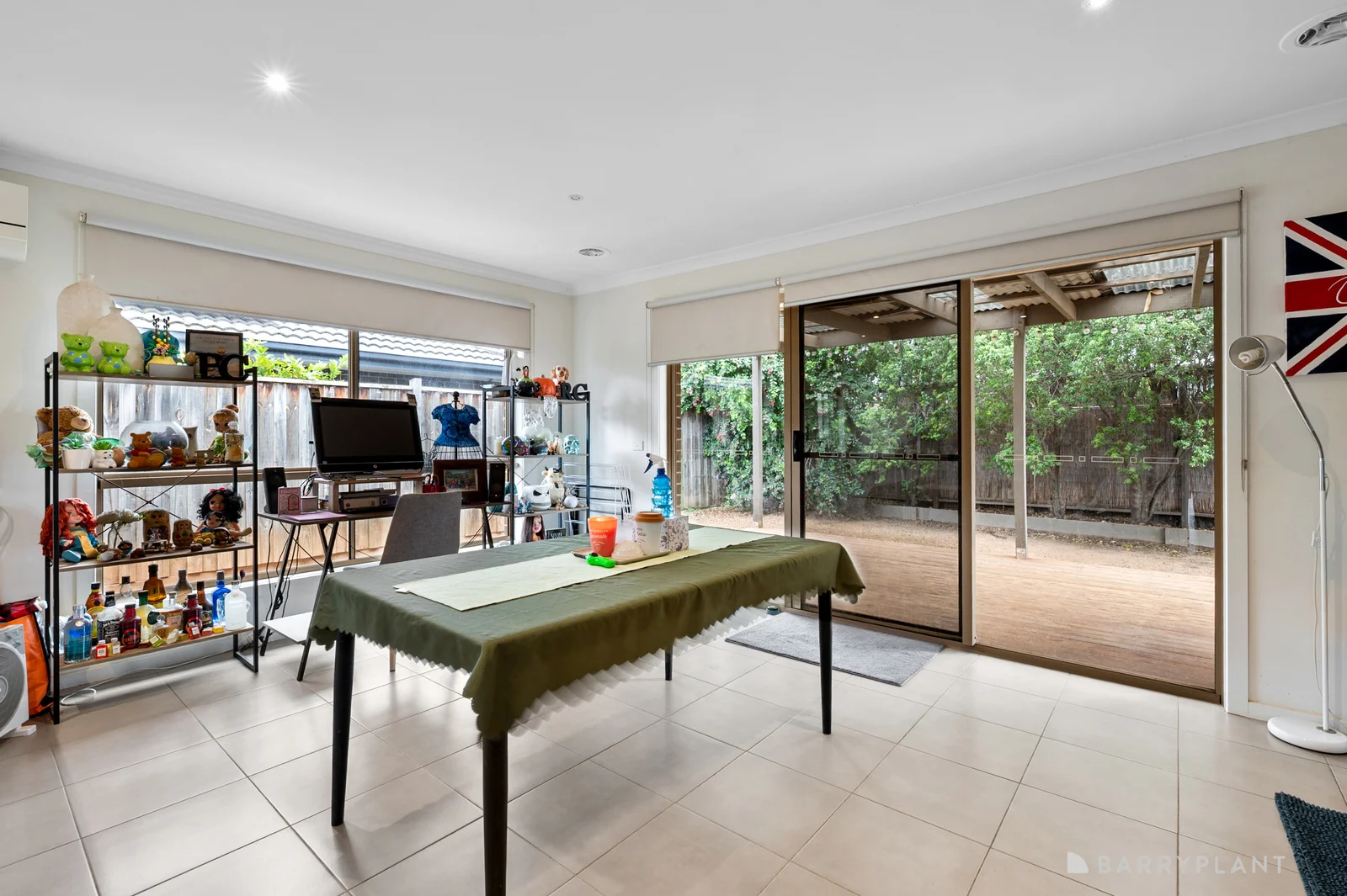 Additional image 10 of 48 Saltbush Crescent, Brookfield VIC 3338