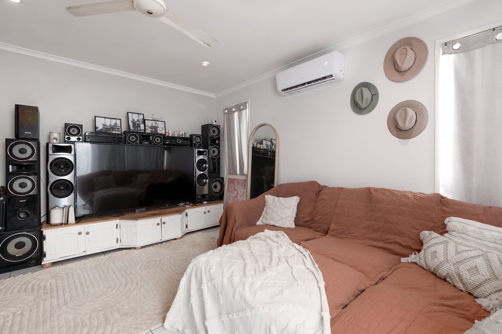 1/58 Glorious Promenade, Redbank Plains QLD 4301, Image 2