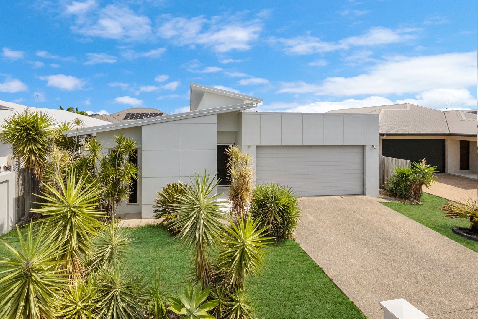 3 bedrooms House in 31 OSTERLUND PLACE BURDELL QLD, 4818