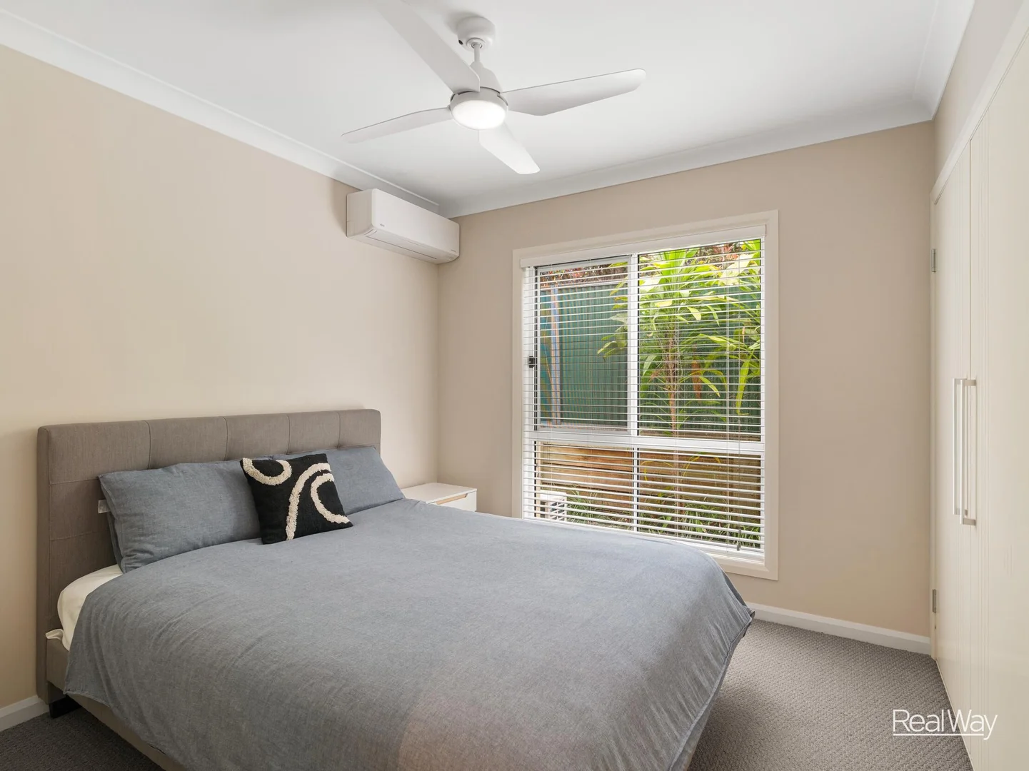 Additional image 8 of 3/245A Mackenzie Street, Centenary Heights QLD 4350