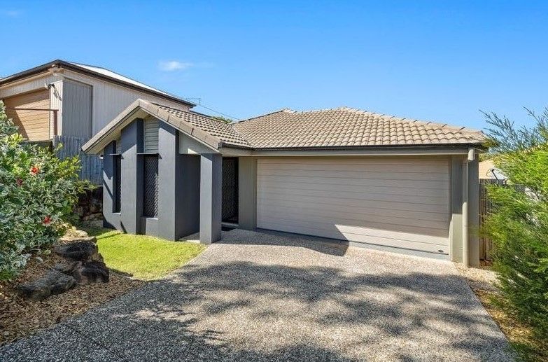 12 Violet Avenue, Springfield Lakes QLD 4300