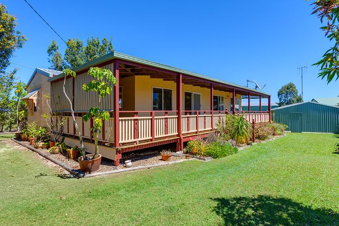 Picture of 6 Duchess Court, COOLOOLA COVE QLD 4580