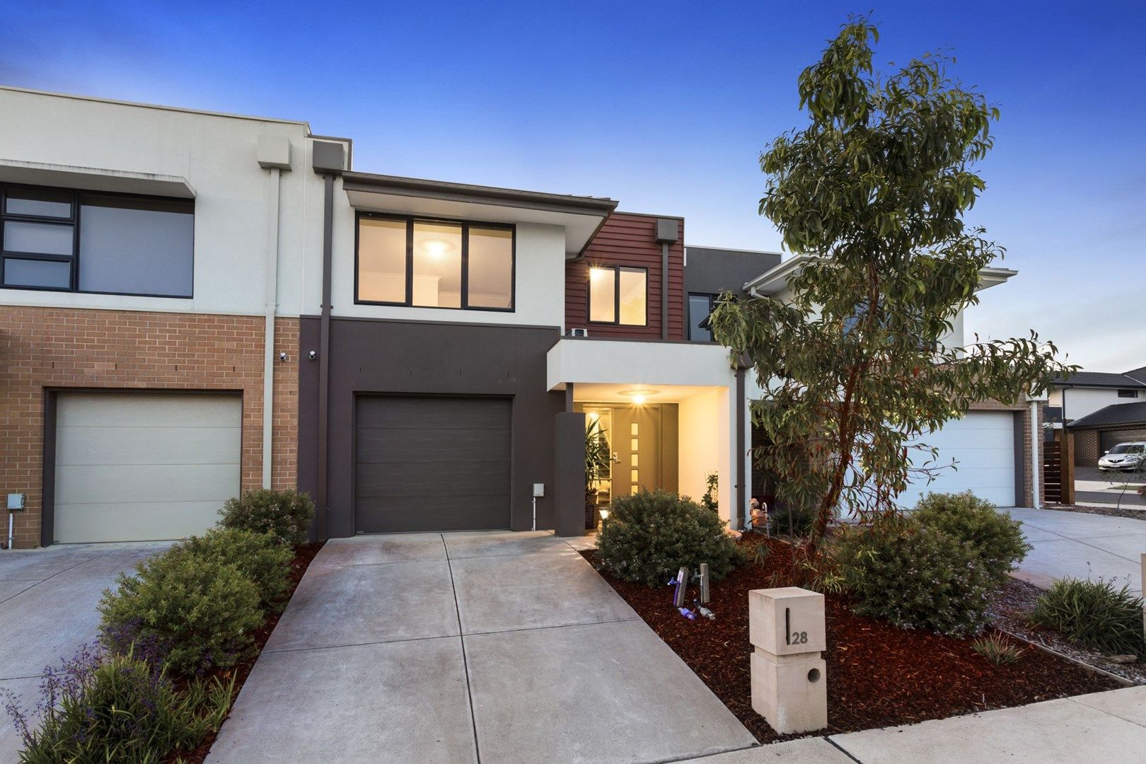 28 Evans Drive, Croydon VIC 3136, Image 0